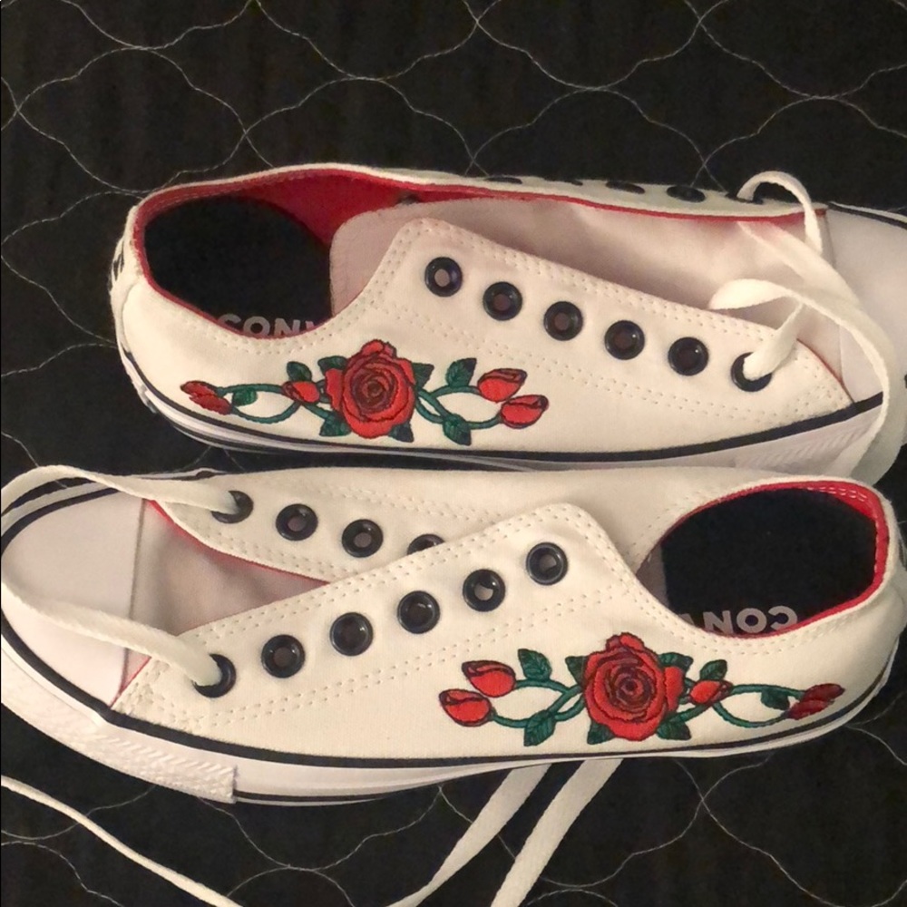 Size 7 Custom Embroidered Converse